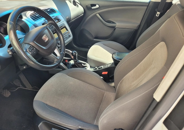 Seat Altea XL cena 21500 przebieg: 324800, rok produkcji 2011 z Goleniów małe 67